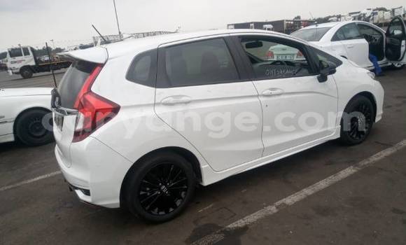 Buy Used Honda Jazz White Car in Windhoek in Namibia Buy Used Honda Jazz White Car in Windhoek in Namibia