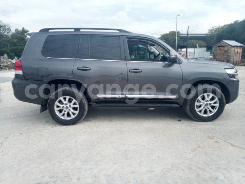 Big with watermark toyota land cruiser namibia swakopmund 25421