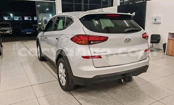 Buy Used Hyundai Tucson White Car in Gobabis in Omaheke Buy Used Hyundai Tucson White Car in Gobabis in Omaheke