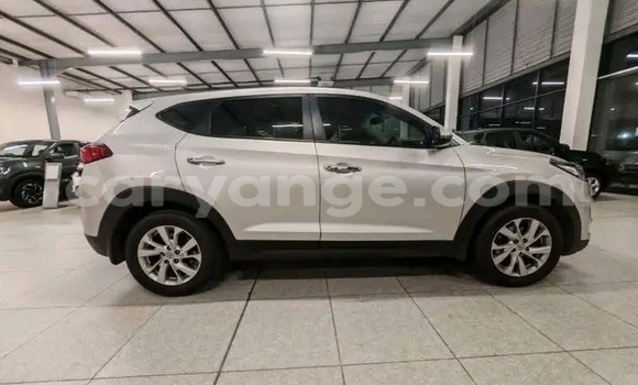 Buy Used Hyundai Tucson White Car in Gobabis in Omaheke Buy Used Hyundai Tucson White Car in Gobabis in Omaheke