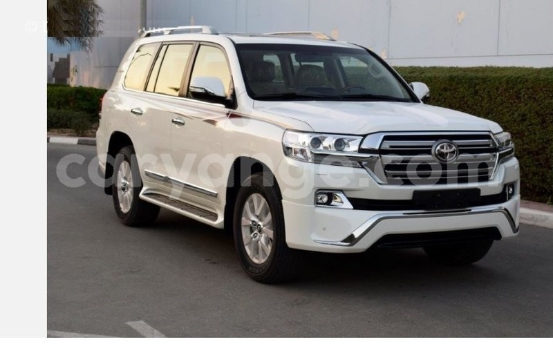 Big with watermark toyota land cruiser namibia windhoek 25431
