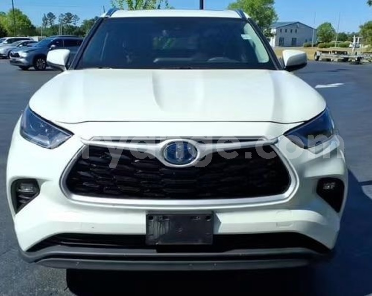 Big with watermark toyota highlander namibia windhoek 25437