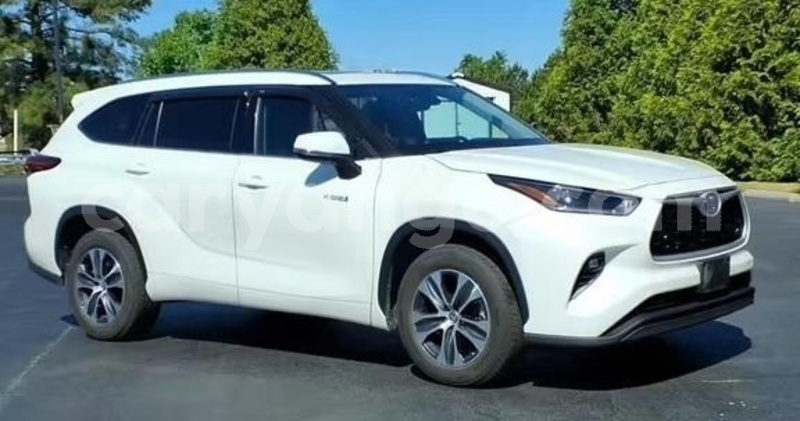 Big with watermark toyota highlander namibia windhoek 25437