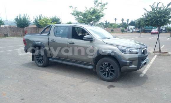 Buy Used Toyota Hilux Black Car in Swakopmund in Namibia Buy Used Toyota Hilux Black Car in Swakopmund in Namibia