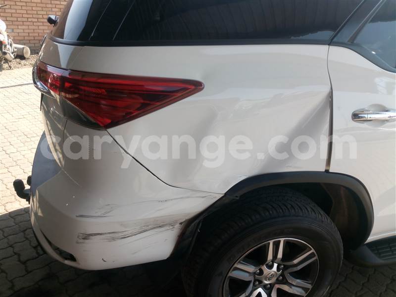 Big with watermark toyota fortuner namibia grootfontein 25476