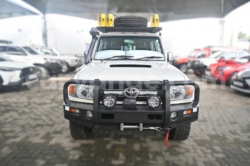 Big with watermark toyota land cruiser namibia windhoek 25479