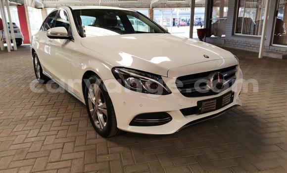 Buy Used Mercedes-Benz C–Class White Car in Windhoek in Namibia Buy Used Mercedes-Benz C–Class White Car in Windhoek in Namibia