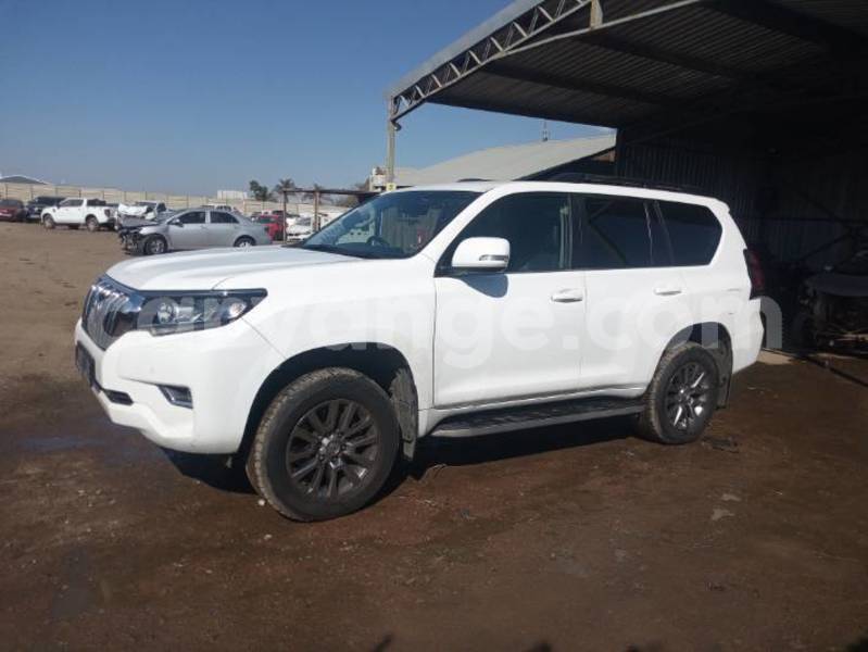 Big with watermark toyota prado namibia swakopmund 25486