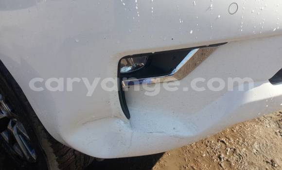 Buy Used Toyota Prado White Car in Swakopmund in Namibia Buy Used Toyota Prado White Car in Swakopmund in Namibia