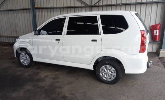 Buy Used Toyota Avanza White Car in Katima Mulilo in Caprivi Buy Used Toyota Avanza White Car in Katima Mulilo in Caprivi