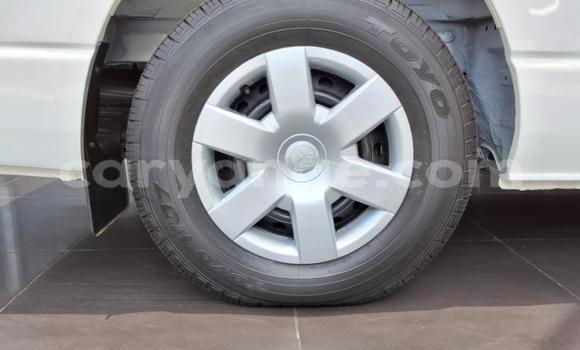 Acheter Occasion Voiture Toyota Hi Ace Blanc à Gobabis, Omaheke Acheter Occasion Voiture Toyota Hi Ace Blanc à Gobabis, Omaheke