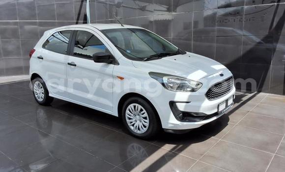 Acheter Occasion Voiture Ford Fiesta Blanc à Gobabis, Omaheke Acheter Occasion Voiture Ford Fiesta Blanc à Gobabis, Omaheke