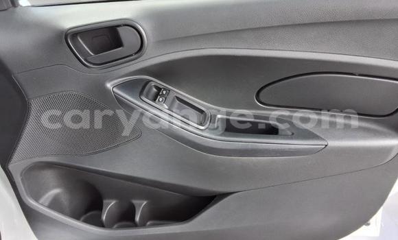 Acheter Occasion Voiture Ford Fiesta Blanc à Gobabis, Omaheke Acheter Occasion Voiture Ford Fiesta Blanc à Gobabis, Omaheke