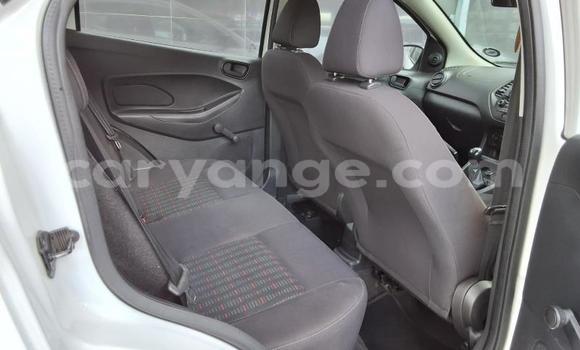Acheter Occasion Voiture Ford Fiesta Blanc à Gobabis, Omaheke Acheter Occasion Voiture Ford Fiesta Blanc à Gobabis, Omaheke