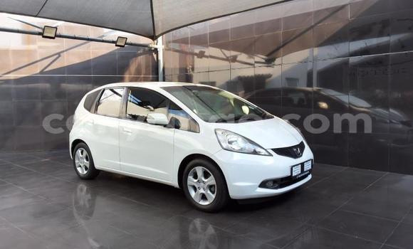 Acheter Occasion Voiture Honda Jazz Blanc à Gobabis, Omaheke Acheter Occasion Voiture Honda Jazz Blanc à Gobabis, Omaheke