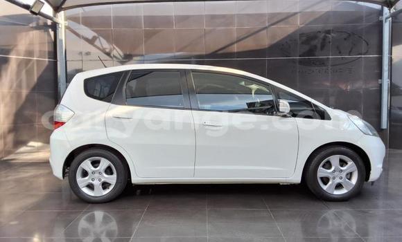 Acheter Occasion Voiture Honda Jazz Blanc à Gobabis, Omaheke Acheter Occasion Voiture Honda Jazz Blanc à Gobabis, Omaheke