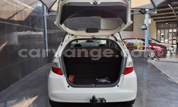 Acheter Occasion Voiture Honda Jazz Blanc à Gobabis, Omaheke Acheter Occasion Voiture Honda Jazz Blanc à Gobabis, Omaheke