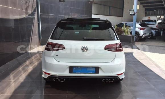 Acheter Occasion Voiture Volkswagen Golf R Blanc à Gobabis, Omaheke Acheter Occasion Voiture Volkswagen Golf R Blanc à Gobabis, Omaheke