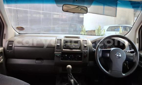 Acheter Occasion Voiture Nissan Navara Blanc à Gobabis, Omaheke Acheter Occasion Voiture Nissan Navara Blanc à Gobabis, Omaheke