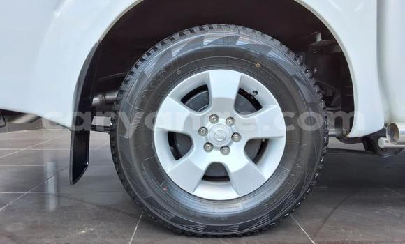 Acheter Occasion Voiture Nissan Navara Blanc à Gobabis, Omaheke Acheter Occasion Voiture Nissan Navara Blanc à Gobabis, Omaheke