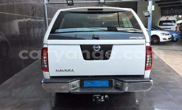Acheter Occasion Voiture Nissan Navara Blanc à Gobabis, Omaheke Acheter Occasion Voiture Nissan Navara Blanc à Gobabis, Omaheke