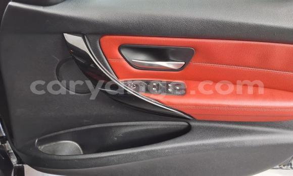 Acheter Occasion Voiture BMW 3–Series Noir à Gobabis, Omaheke Acheter Occasion Voiture BMW 3–Series Noir à Gobabis, Omaheke