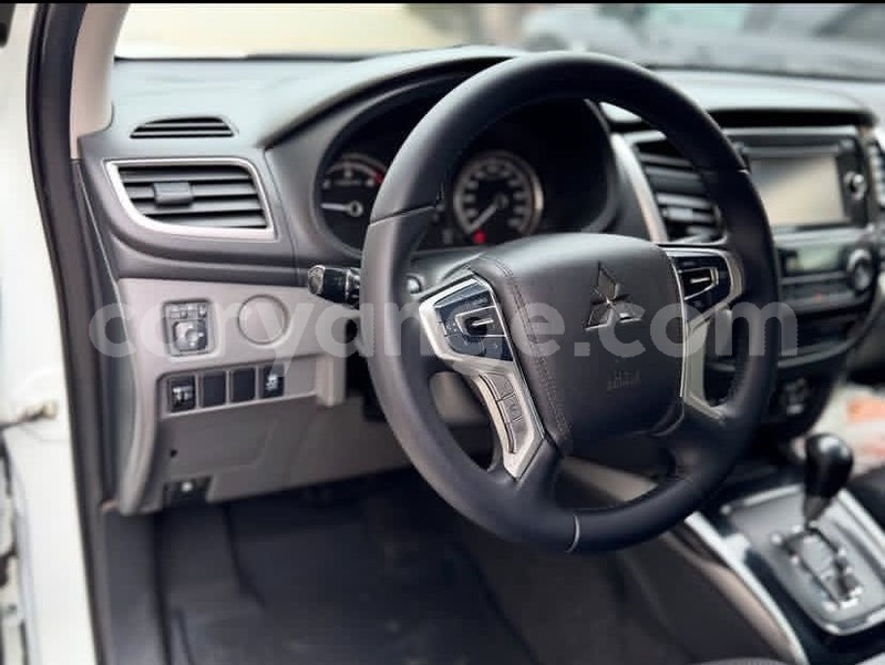 Big with watermark mitsubishi l200 namibia windhoek 25503