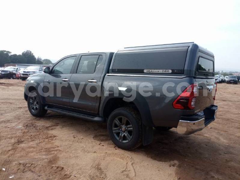 Big with watermark toyota hilux namibia swakopmund 25504
