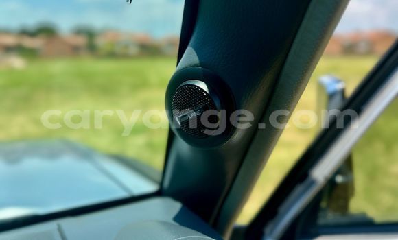 Buy Used Toyota Land Cruiser Blue Car in Swakopmund in Namibia Buy Used Toyota Land Cruiser Blue Car in Swakopmund in Namibia