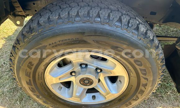 Buy Used Toyota Land Cruiser Blue Car in Swakopmund in Namibia Buy Used Toyota Land Cruiser Blue Car in Swakopmund in Namibia
