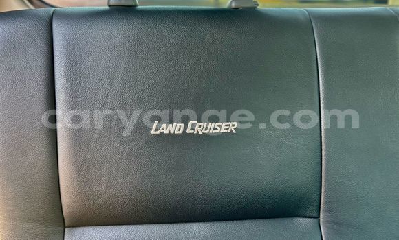 Buy Used Toyota Land Cruiser Blue Car in Swakopmund in Namibia Buy Used Toyota Land Cruiser Blue Car in Swakopmund in Namibia