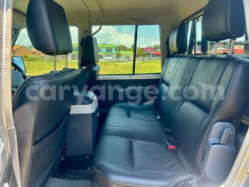 Big with watermark toyota land cruiser namibia swakopmund 25509