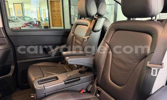 Buy Used Mercedes-Benz V-klasse Other Car in Gobabis in Omaheke Buy Used Mercedes-Benz V-klasse Other Car in Gobabis in Omaheke