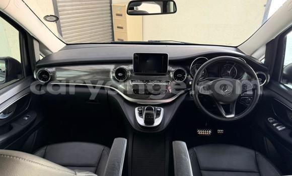 Buy Used Mercedes-Benz V-klasse Other Car in Gobabis in Omaheke Buy Used Mercedes-Benz V-klasse Other Car in Gobabis in Omaheke