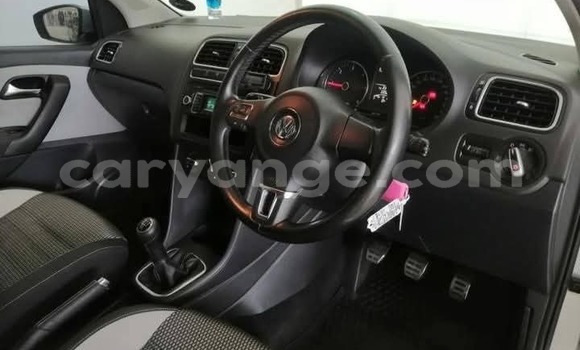 Buy Used Volkswagen Polo Silver Car in Gobabis in Omaheke Buy Used Volkswagen Polo Silver Car in Gobabis in Omaheke