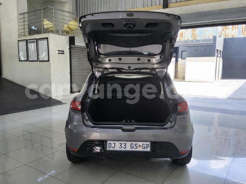 Big with watermark renault clio omaheke gobabis 25526