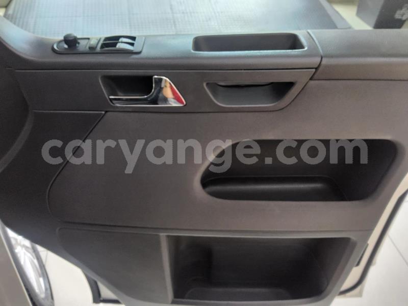 Big with watermark volkswagen caravelle omaheke gobabis 25527