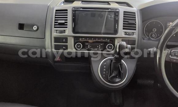 Buy Used Volkswagen Caravelle White Car in Gobabis in Omaheke Buy Used Volkswagen Caravelle White Car in Gobabis in Omaheke