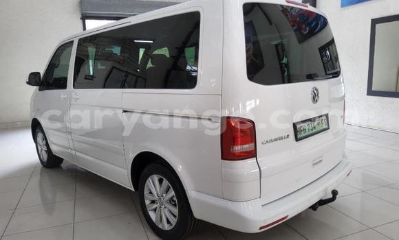Buy Used Volkswagen Caravelle White Car in Gobabis in Omaheke Buy Used Volkswagen Caravelle White Car in Gobabis in Omaheke
