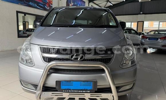 Buy Used Hyundai H1 Silver Car in Gobabis in Omaheke