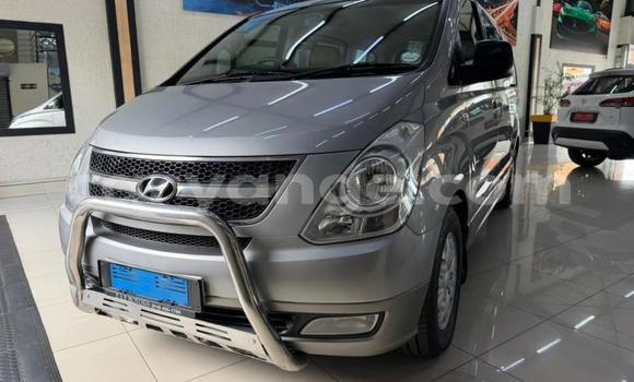 Buy Used Hyundai H1 Silver Car in Gobabis in Omaheke Buy Used Hyundai H1 Silver Car in Gobabis in Omaheke