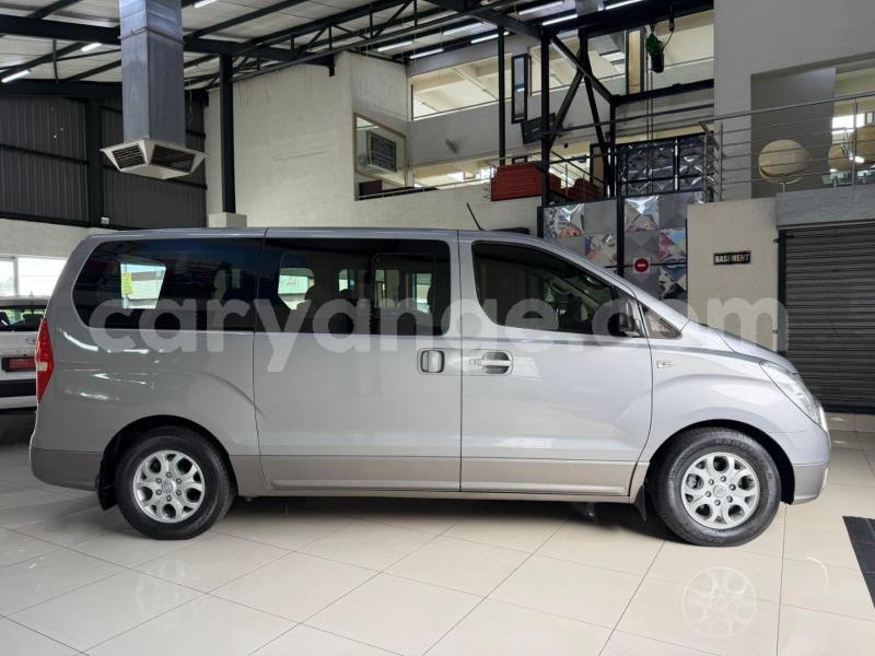 Big with watermark hyundai h1 omaheke gobabis 25528
