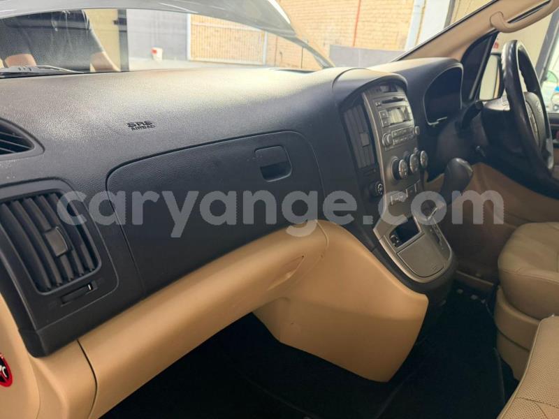 Big with watermark hyundai h1 omaheke gobabis 25528