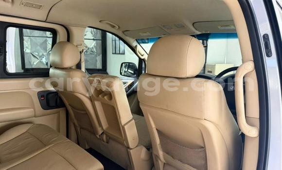 Buy Used Hyundai H1 Silver Car in Gobabis in Omaheke Buy Used Hyundai H1 Silver Car in Gobabis in Omaheke