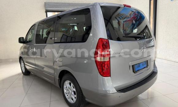 Buy Used Hyundai H1 Silver Car in Gobabis in Omaheke Buy Used Hyundai H1 Silver Car in Gobabis in Omaheke
