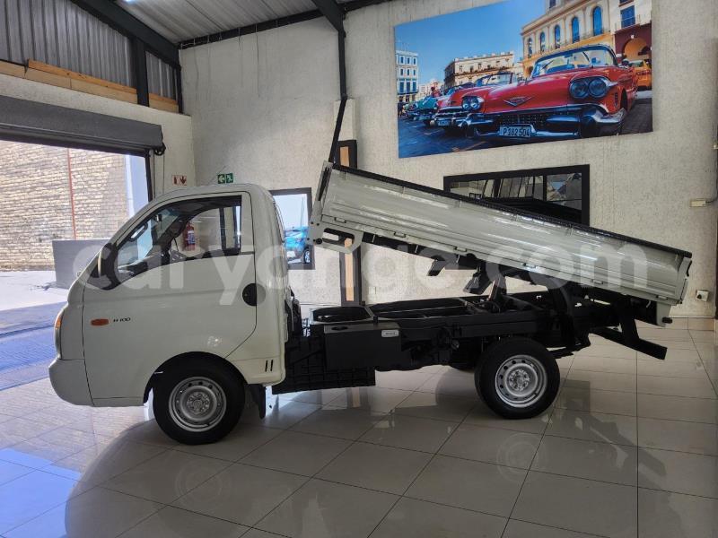Big with watermark hyundai h1 omaheke gobabis 25529