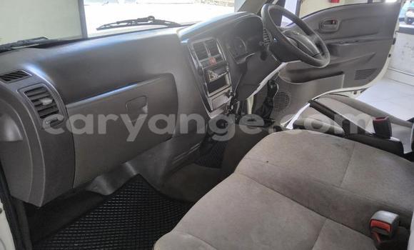 Buy Used Hyundai H1 White Car in Gobabis in Omaheke Buy Used Hyundai H1 White Car in Gobabis in Omaheke