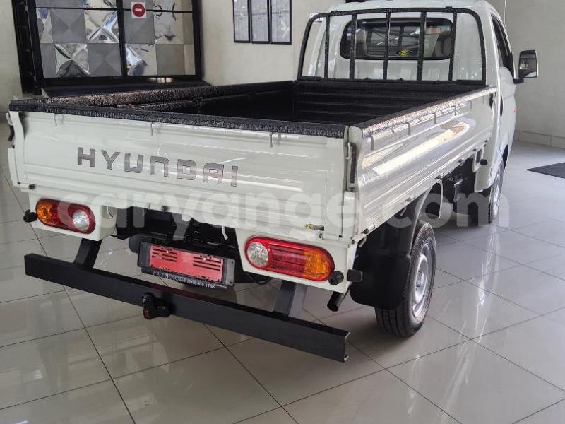 Big with watermark hyundai h1 omaheke gobabis 25529