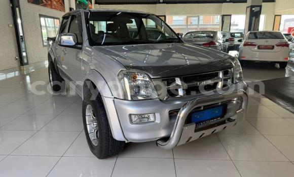 Buy Used Isuzu KB Silver Car in Gobabis in Omaheke Buy Used Isuzu KB Silver Car in Gobabis in Omaheke