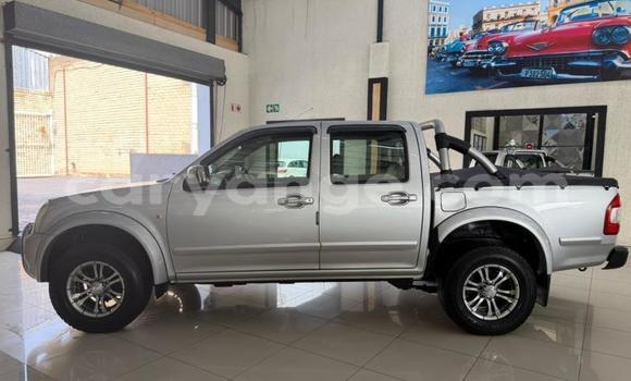 Buy Used Isuzu KB Silver Car in Gobabis in Omaheke Buy Used Isuzu KB Silver Car in Gobabis in Omaheke